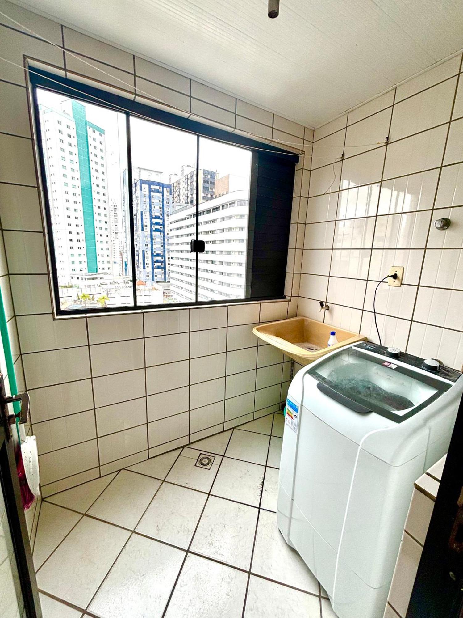 Apartamento Dante Tomio Balneário Camboriú Eksteriør bilde