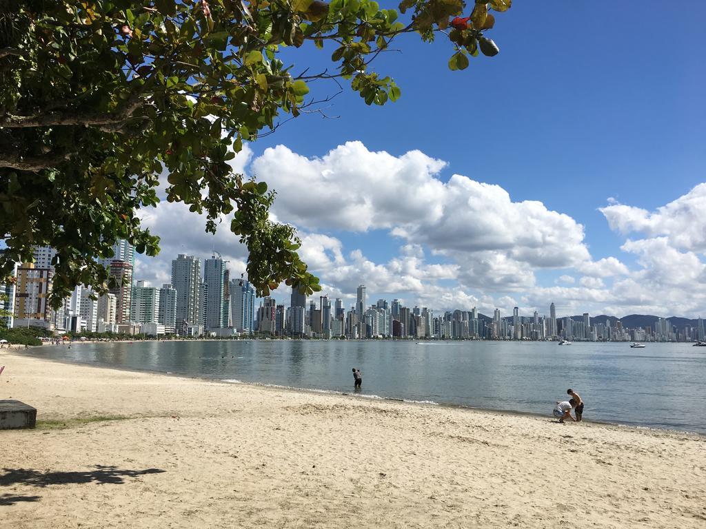 Apartamento Dante Tomio Balneário Camboriú Eksteriør bilde